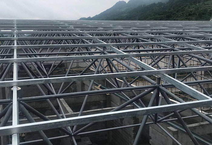广元仁怀冠英学校艺体楼网架